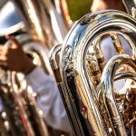 高校吹奏楽部Tuba奏者には腰痛が多いとの研究結果？の詳細へ